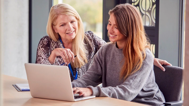 Effective Case Management Strategies for Supporting University Students