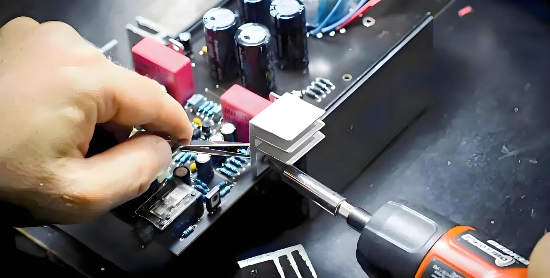 Aluminum Printed Circuit Boards: Leading Manufacturers & Key Benefits