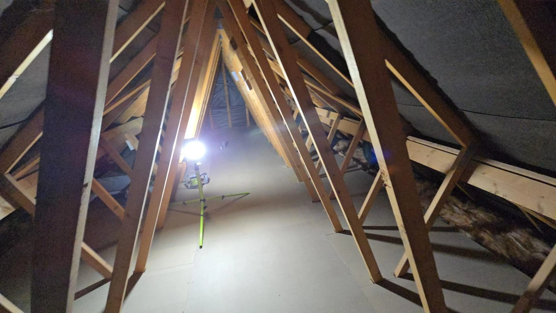 Best Loft Boarding Solutions for Extra Storage and Energy Efficiency