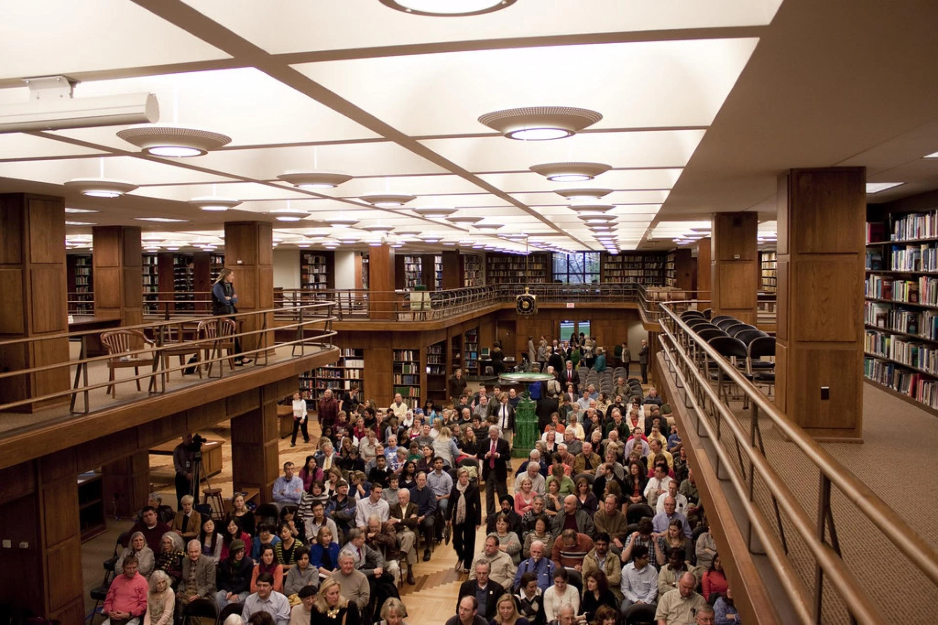 The Evolution of University Libraries in the Digital Era