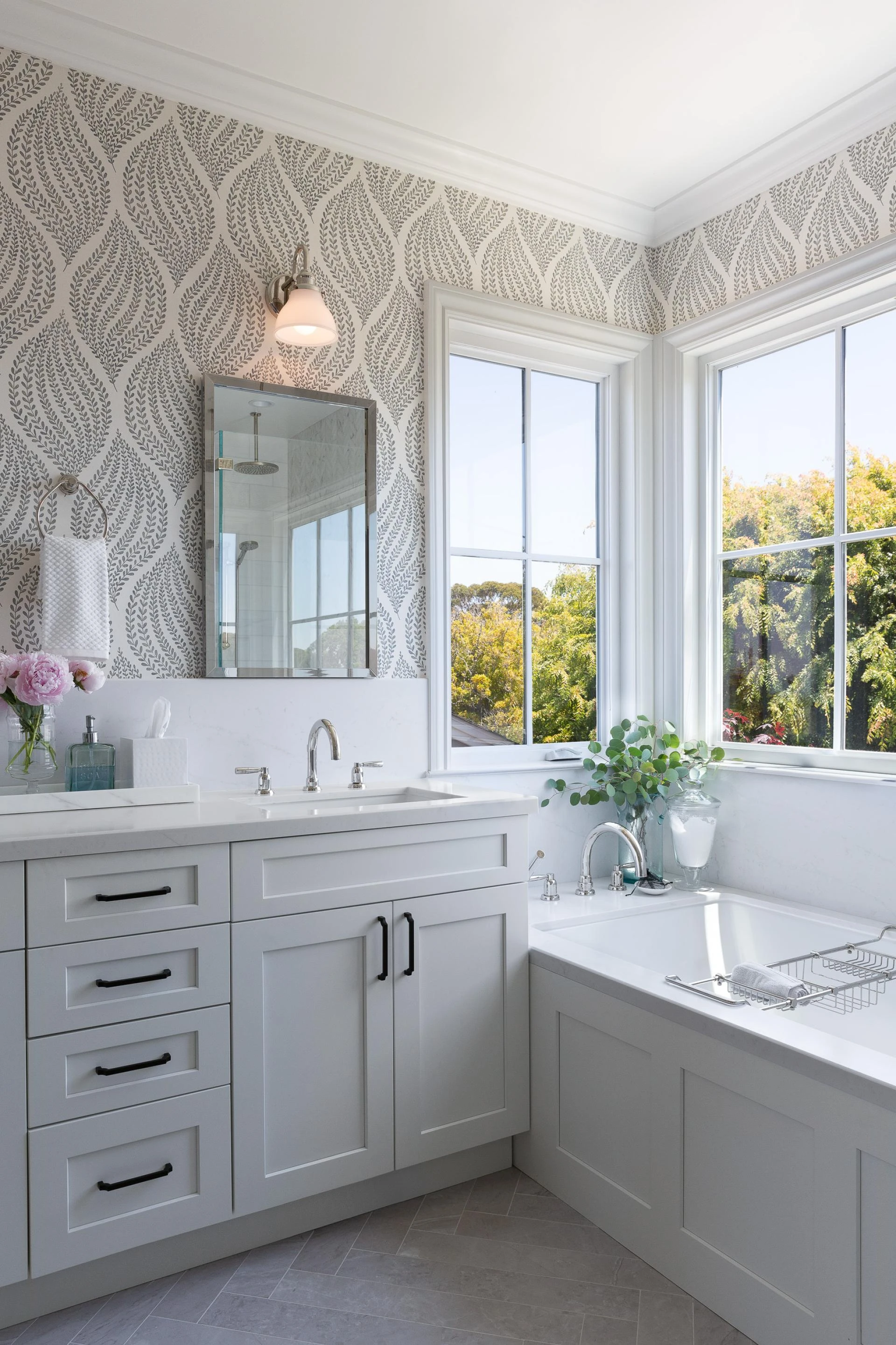 Incorporating Luxury Features in Your Bathroom Remodel on a Budget