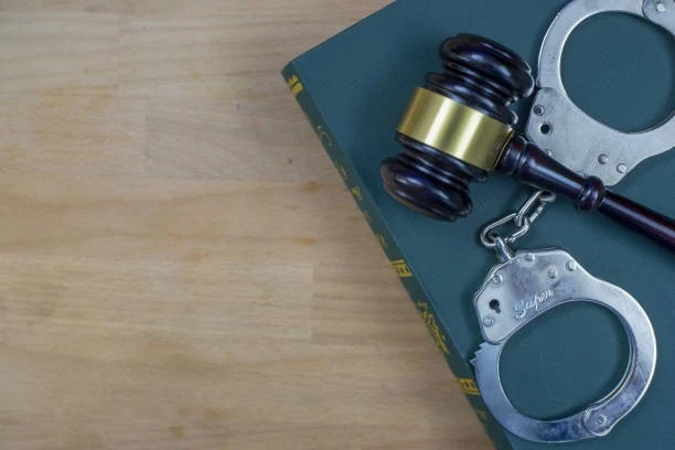 First-Time Offender? What Can a Criminal Defense Lawyer in Eaton County Do for You?