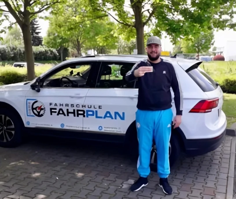 Benötigen Sie einen Führerschein? Starten Sie mit den richtigen Fahrkenntnissen!