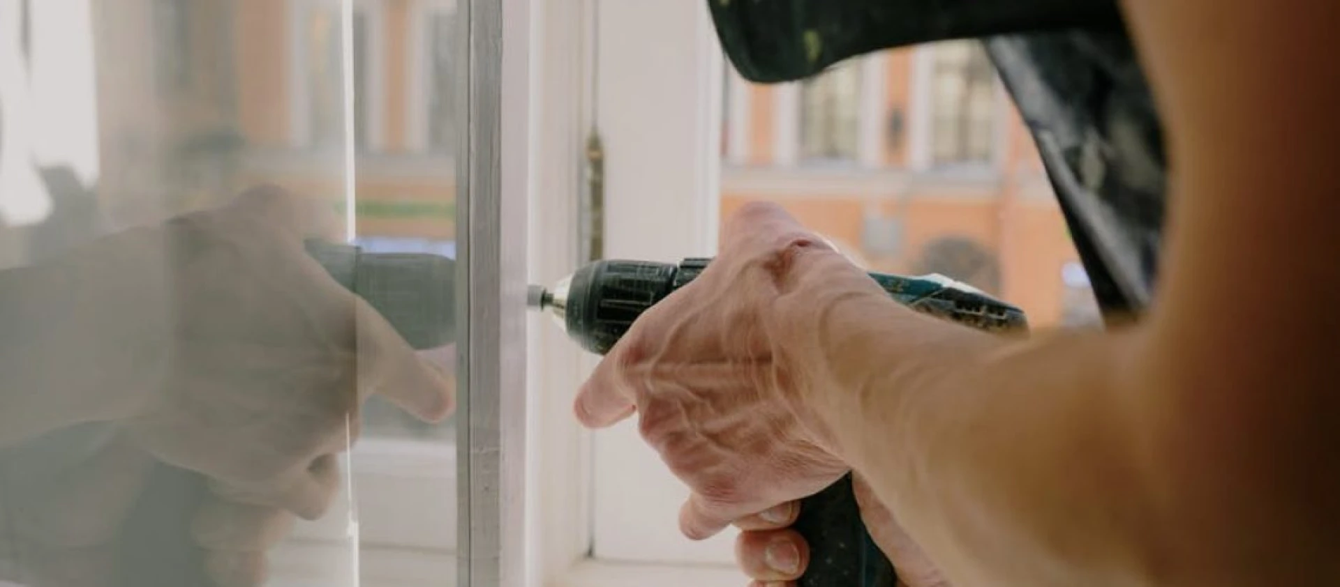  The Benefits of Professional Window Glass Installation vs. DIY in Grand Rapids, MI