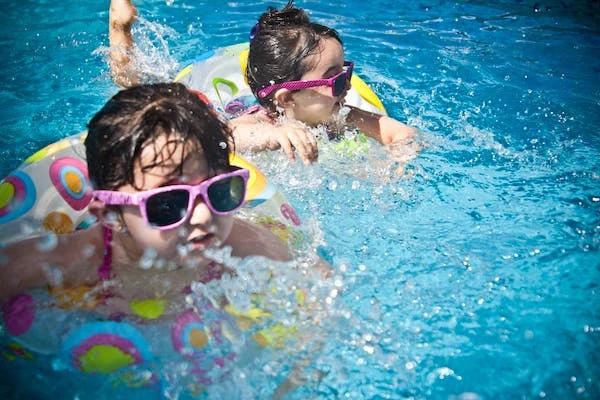 Mackay's Aquatic Playground: Family-Friendly Swimming Activities