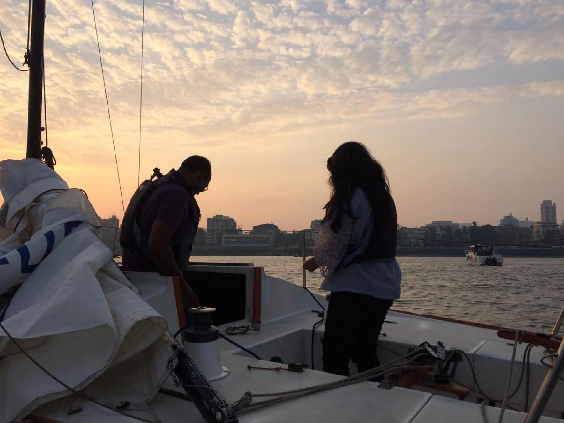 Top 10 Reasons to Choose a Yacht in Goa for Your PreWedding Shoot