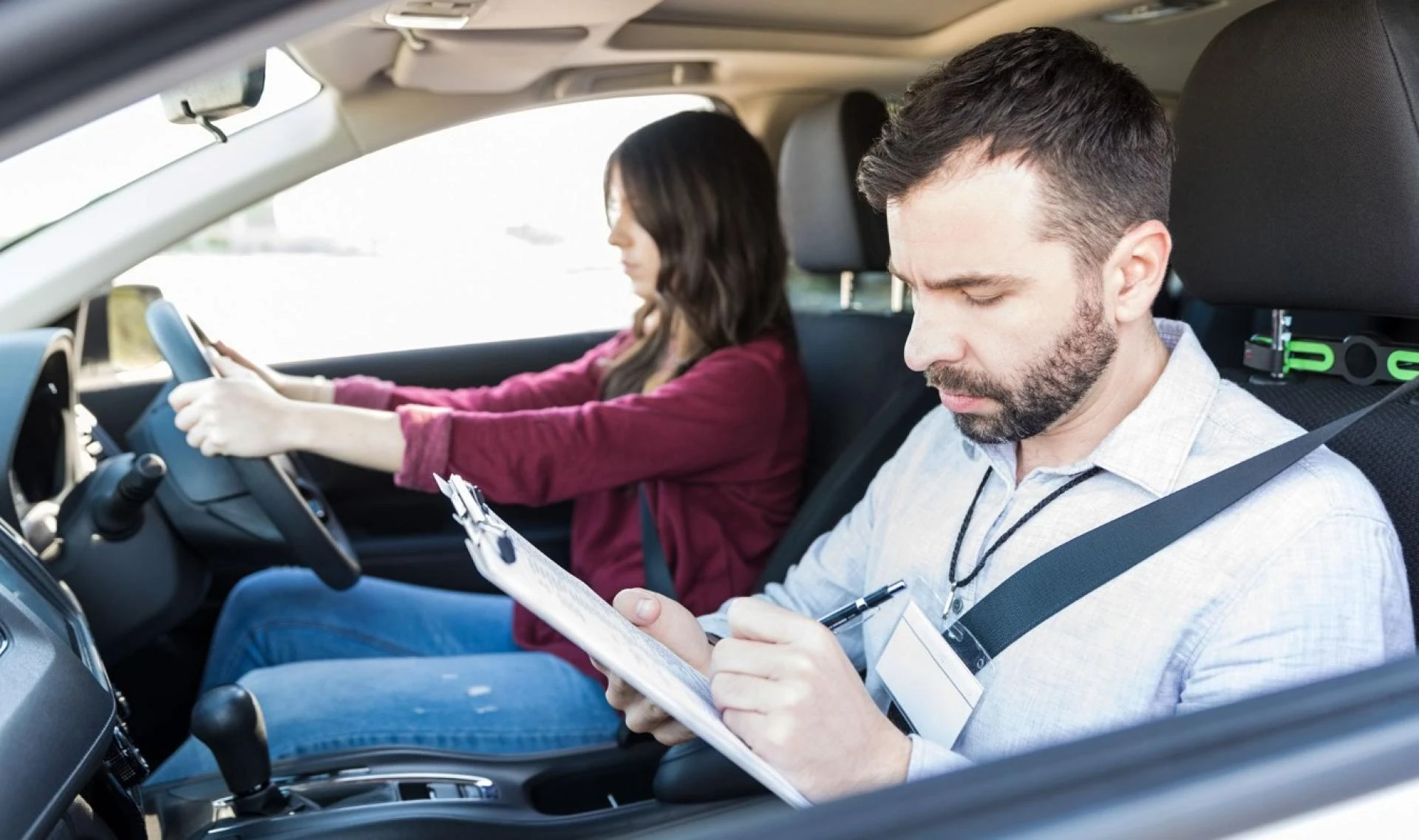 How Driving Lessons in Officer Can Boost Your Confidence on the Road
