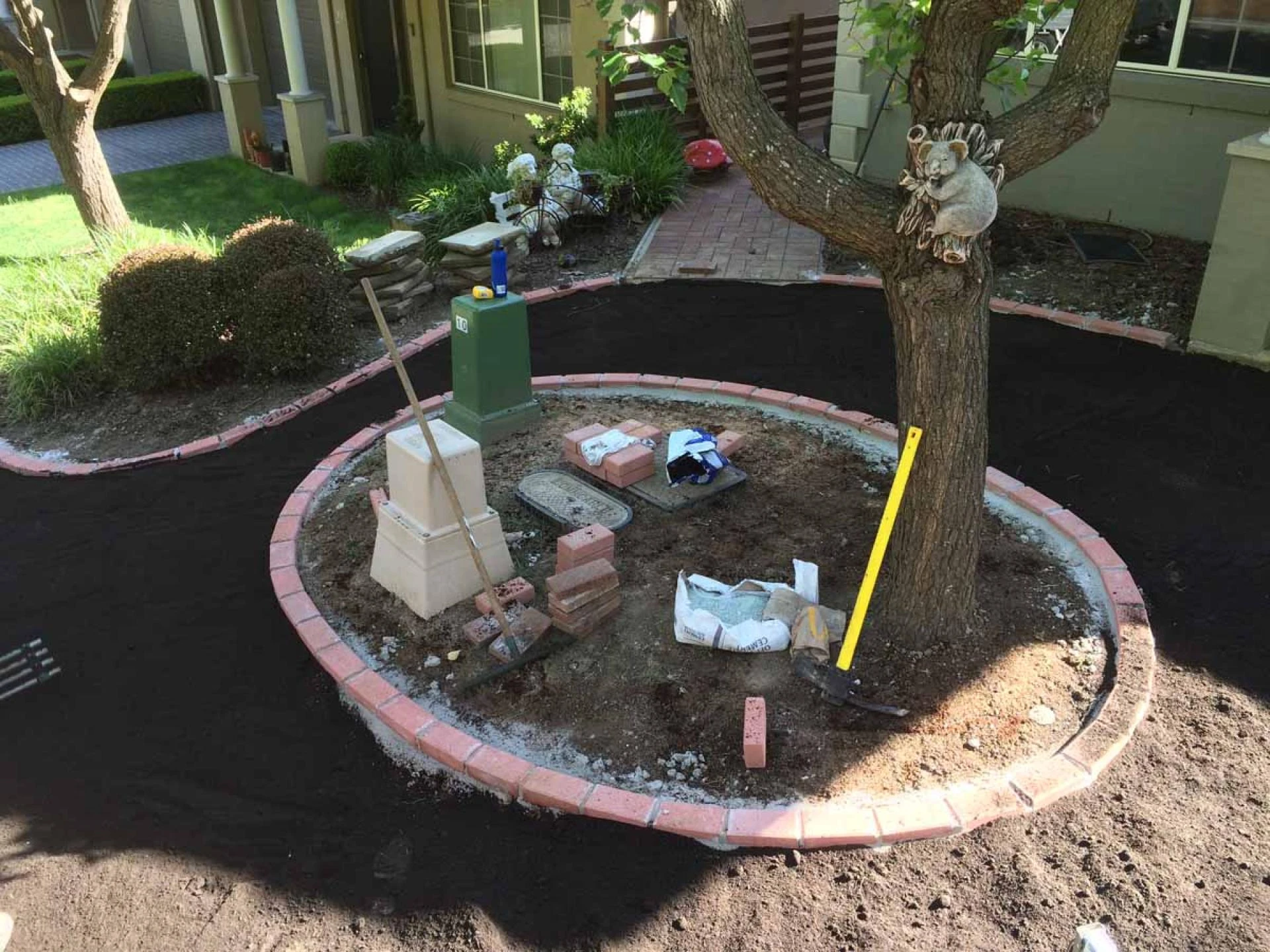 Garden Maintenance Made Easy: Tips for a Healthy and Beautiful Yard