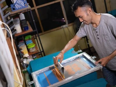 Sublimation Printing Services vs. Screen Printing Miami: Which is Right for You?