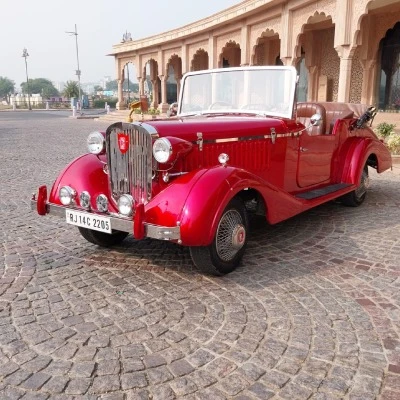 Hire Vintage Car in Jaipur | Vintage Car on Rent for Weddings & Events