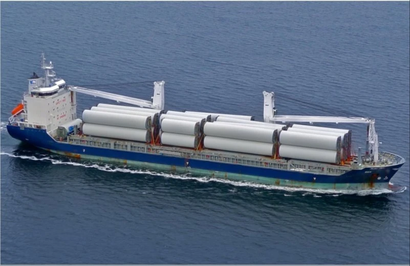 Break bulk chartering solutions for efficient wind energy projects and transportation.