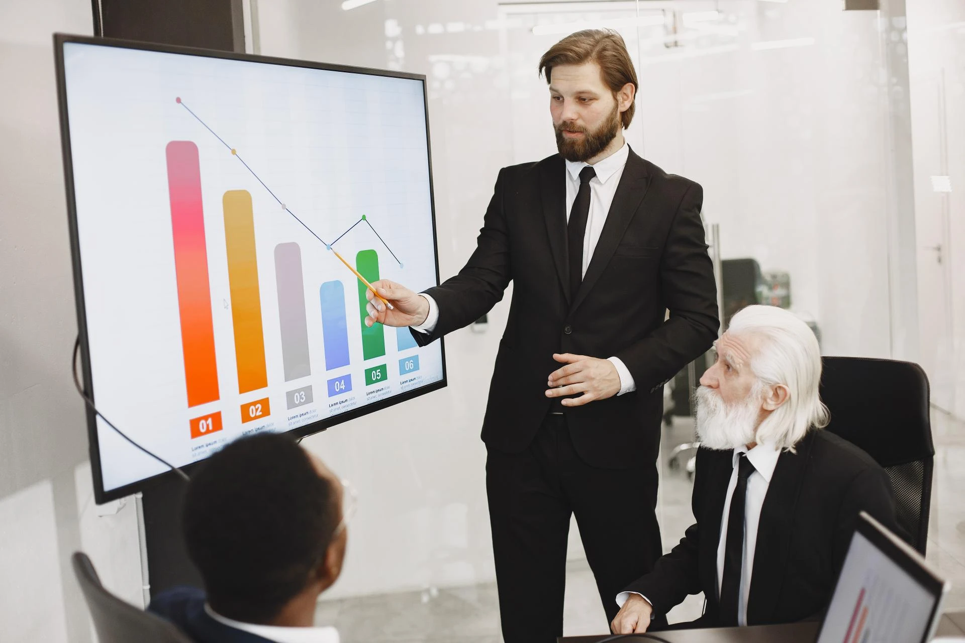 How to Avoid Common Image Mistakes in Slide Decks