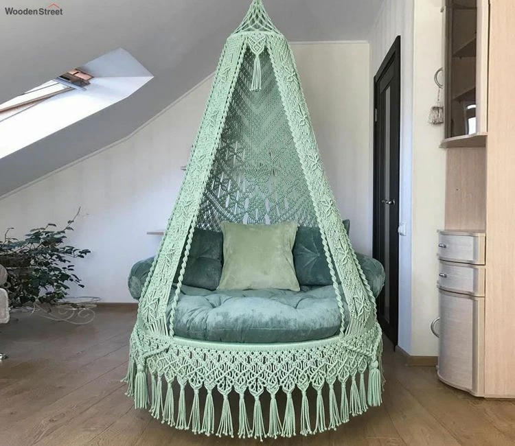 Top Wooden Swing Chairs for Home Décor Enthusiasts