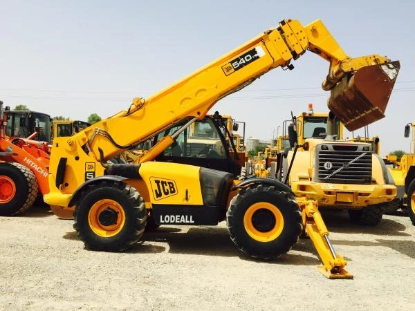 Best Boom Loader Rent & Provider Recovery Service in Abu Dhabi for Heavy Duty Operations