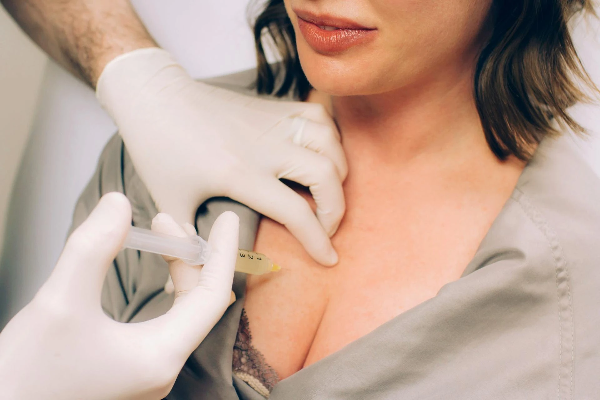 Everything You Need to Know About Non-Surgical PRP Breast Lift Therapy
