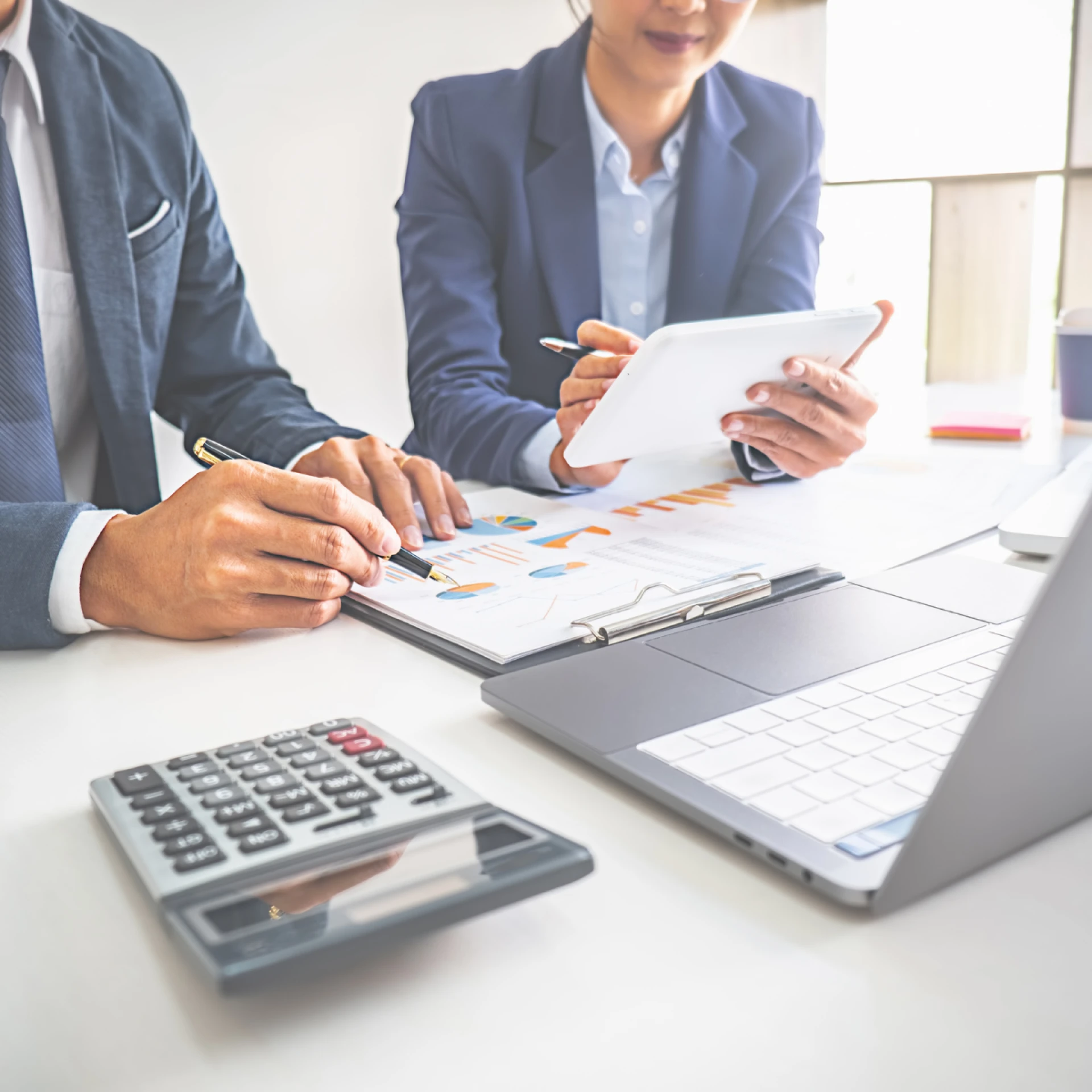 Accounts Receivable Services: A Complete Guide to Boosting Cash Flow and Business Efficiency