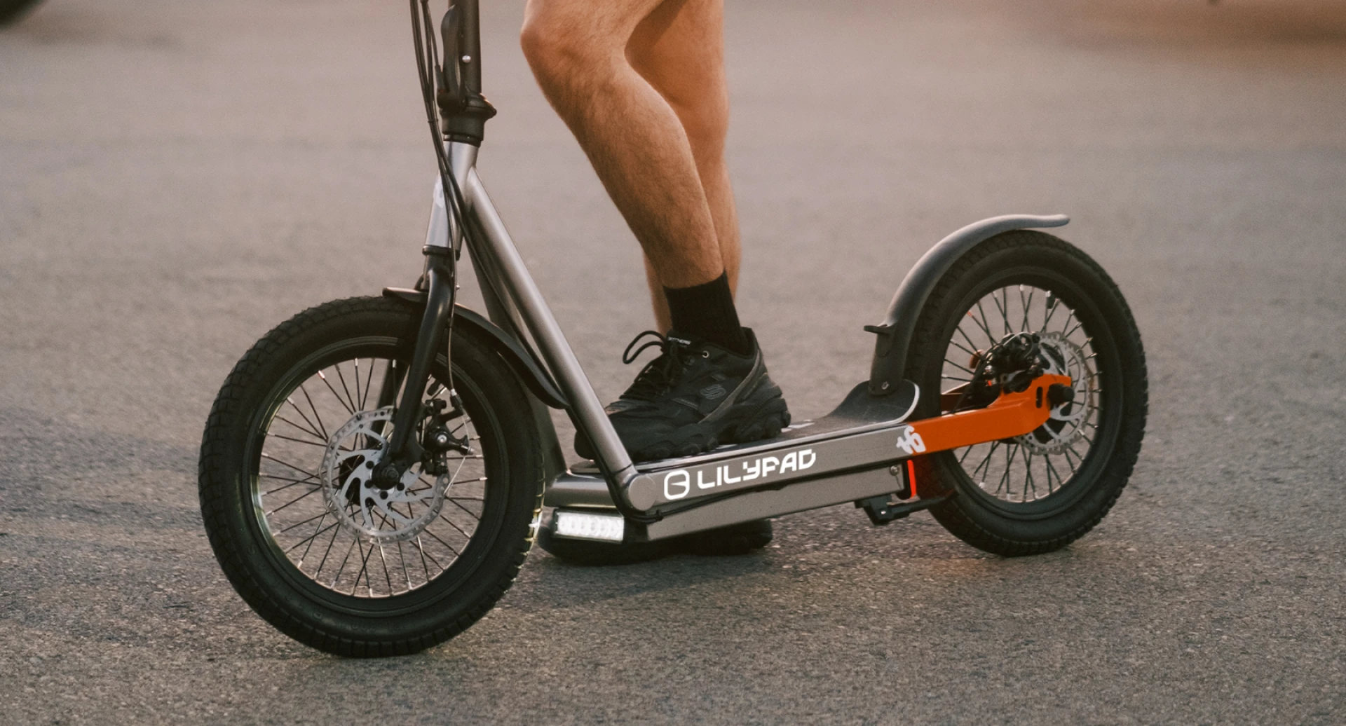Your Doorstep EV Awaits: Book EV Bike Online from Lilypad Marketplace