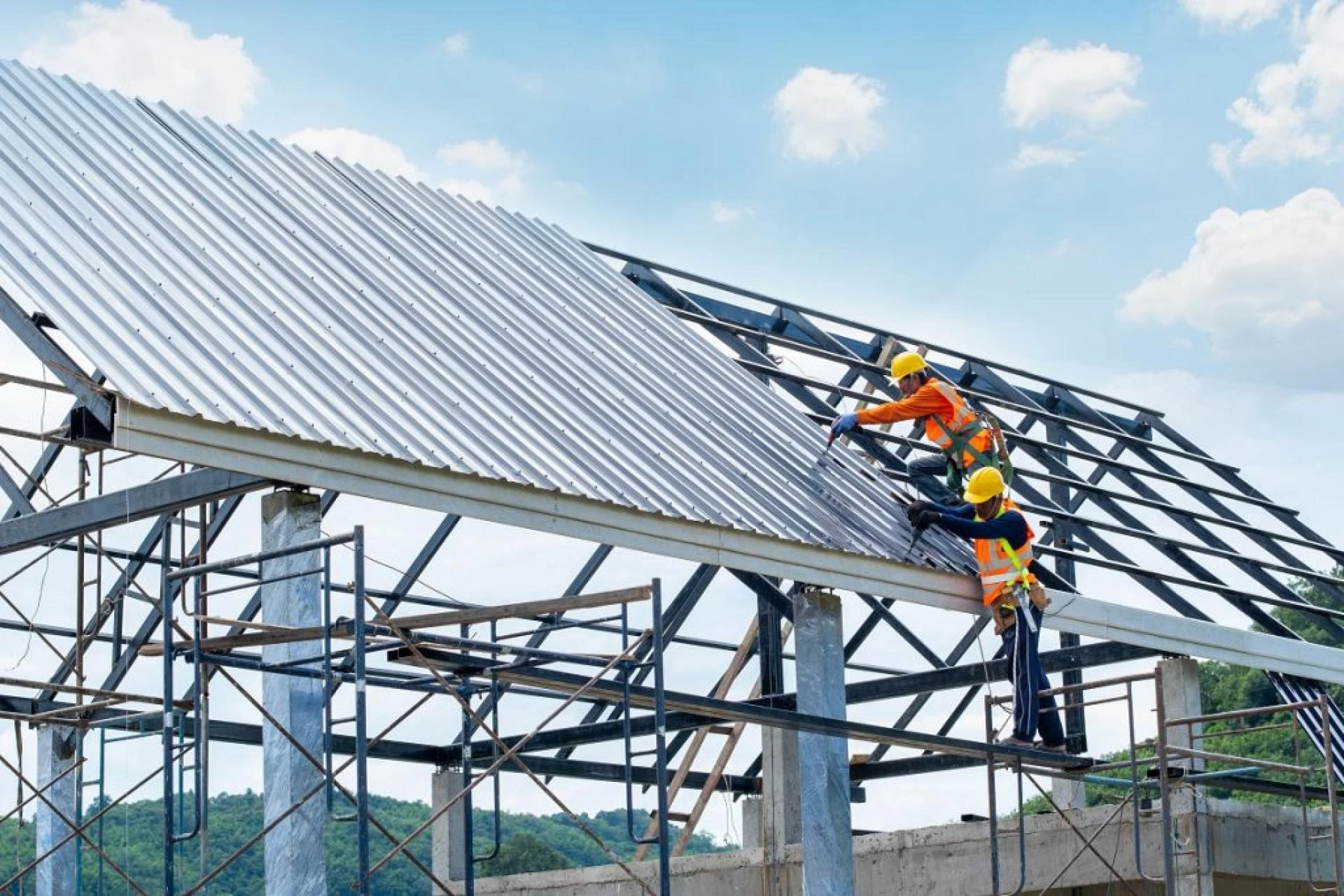 The Experts in Metal Roofing & Post Frame Construction