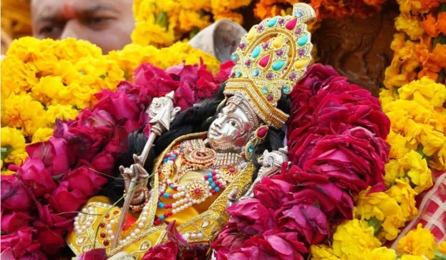 Top 5 Taxi Service Provider Companies in Ayodhya