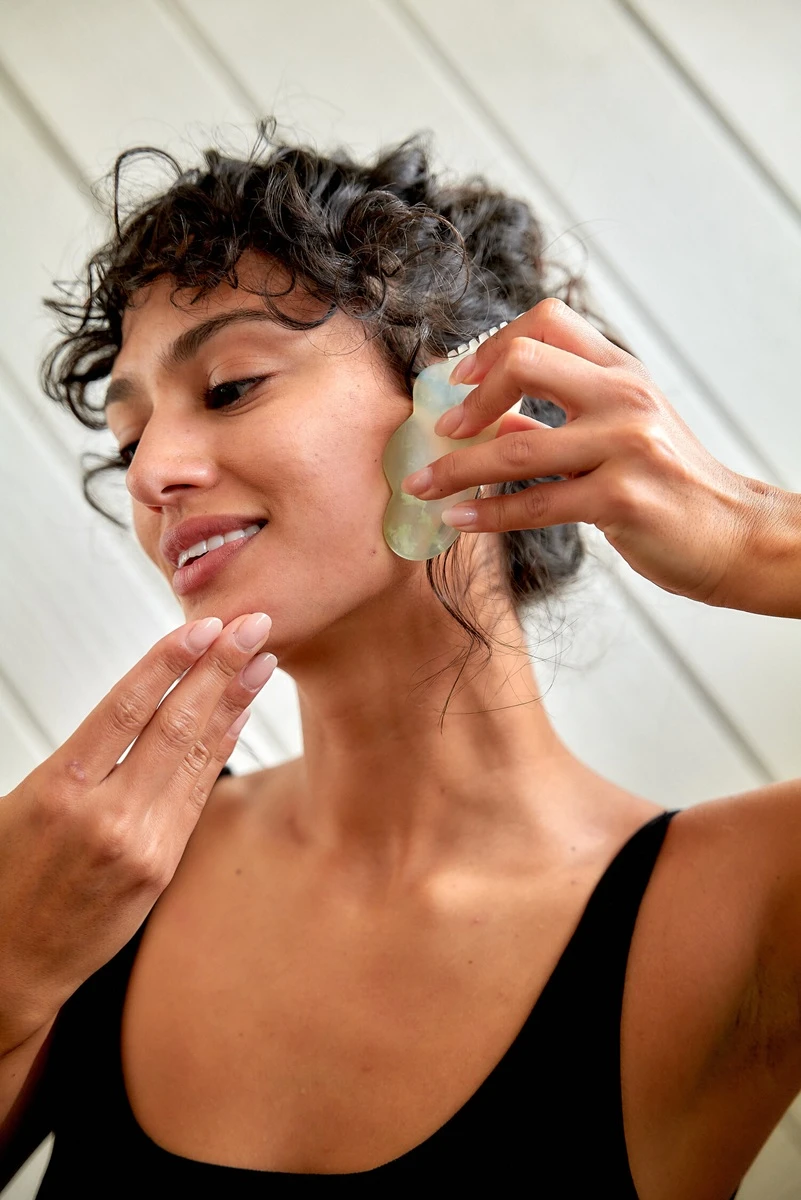 5 Ways to Connect with Nature Through Skincare