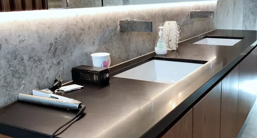 Caesarstone Kitchen Benchtops: Style Meets Durability