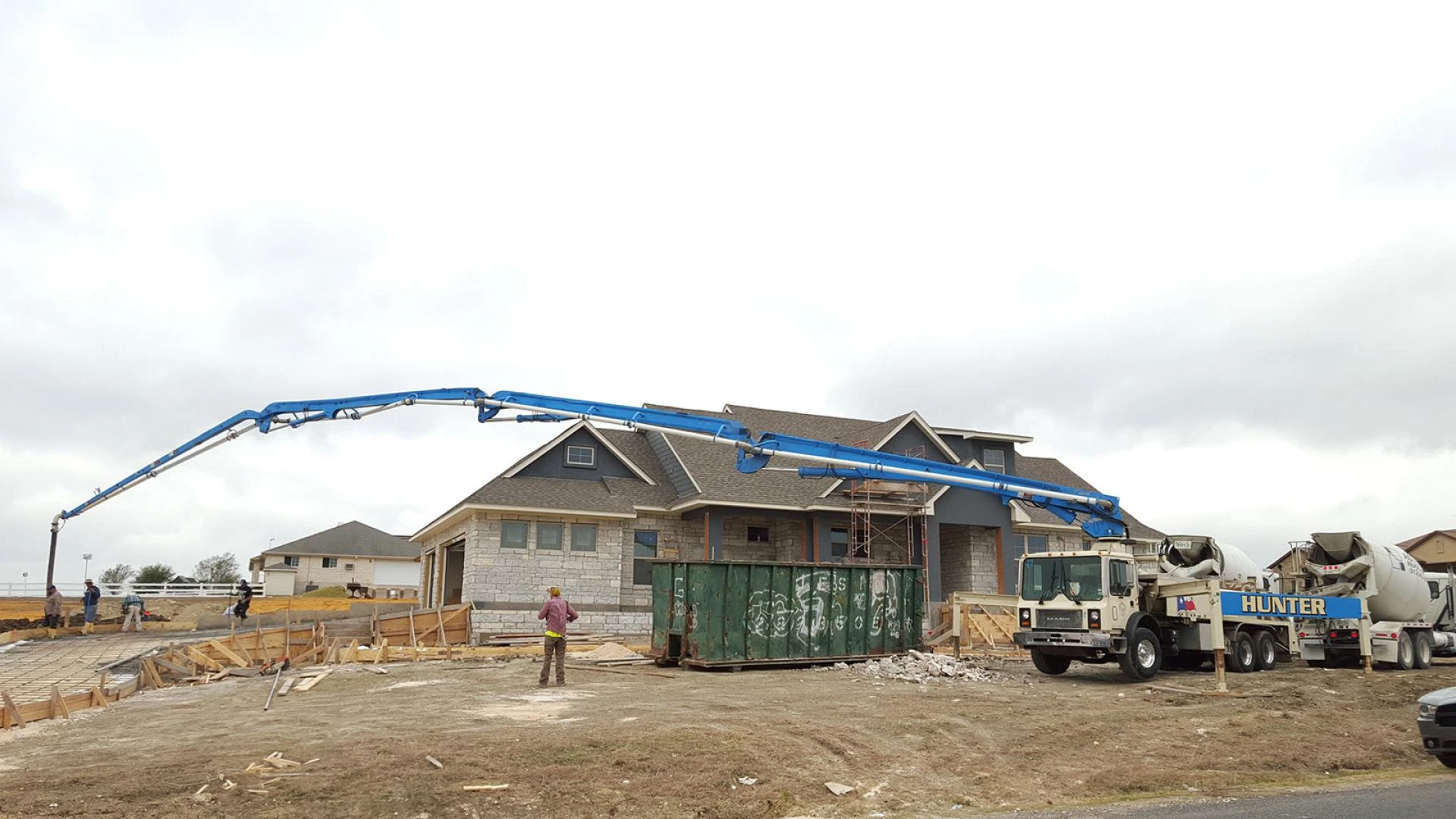 Four Ways Concrete Contractors Transform Commercial Spaces from the Ground Up