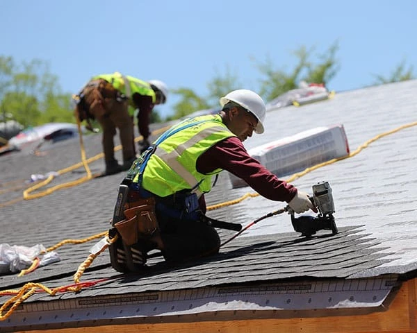 Choosing a Roofing Contractor in Texas: Essential Checklist