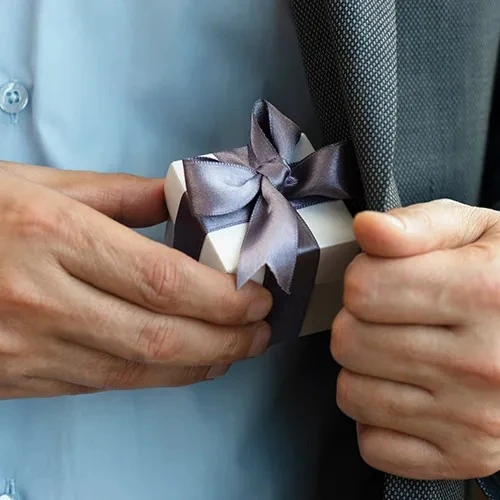 Why Fine Jewelry Makes Such a Meaningful Birthday Gift 