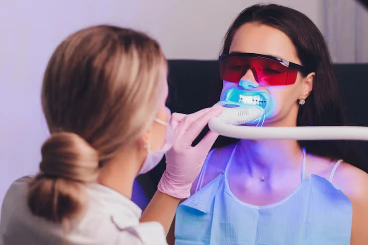 The Quest for a Radiant Smile: Finding the Right Teeth Whitening Dentist