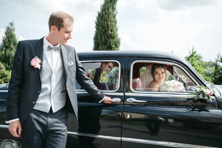Luxury Wedding Party Transportation on a Budget