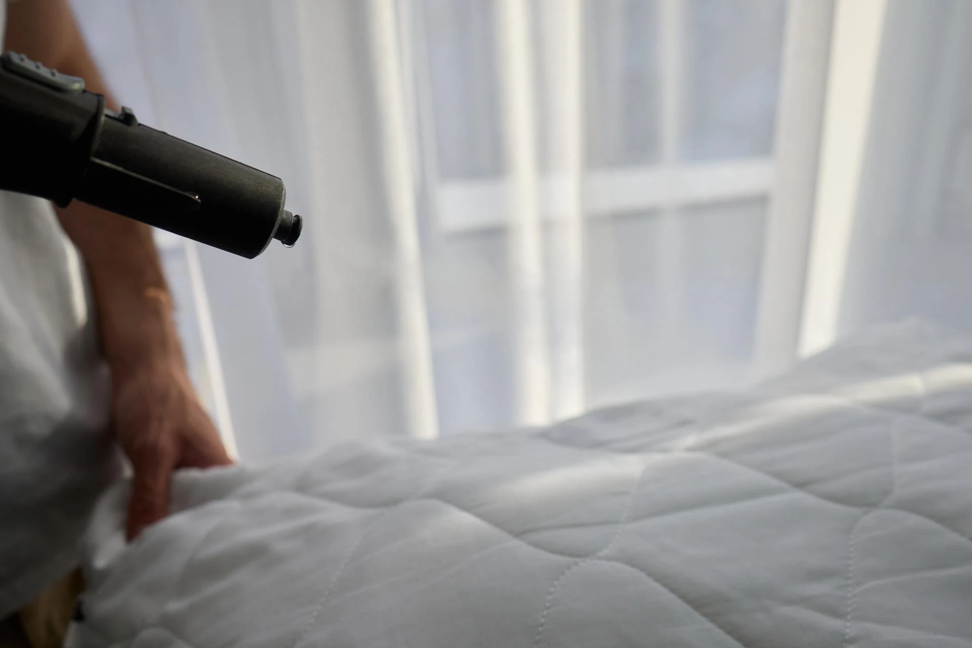 Preventing Re-infestations with the Right Bed Bug Spray Choices
