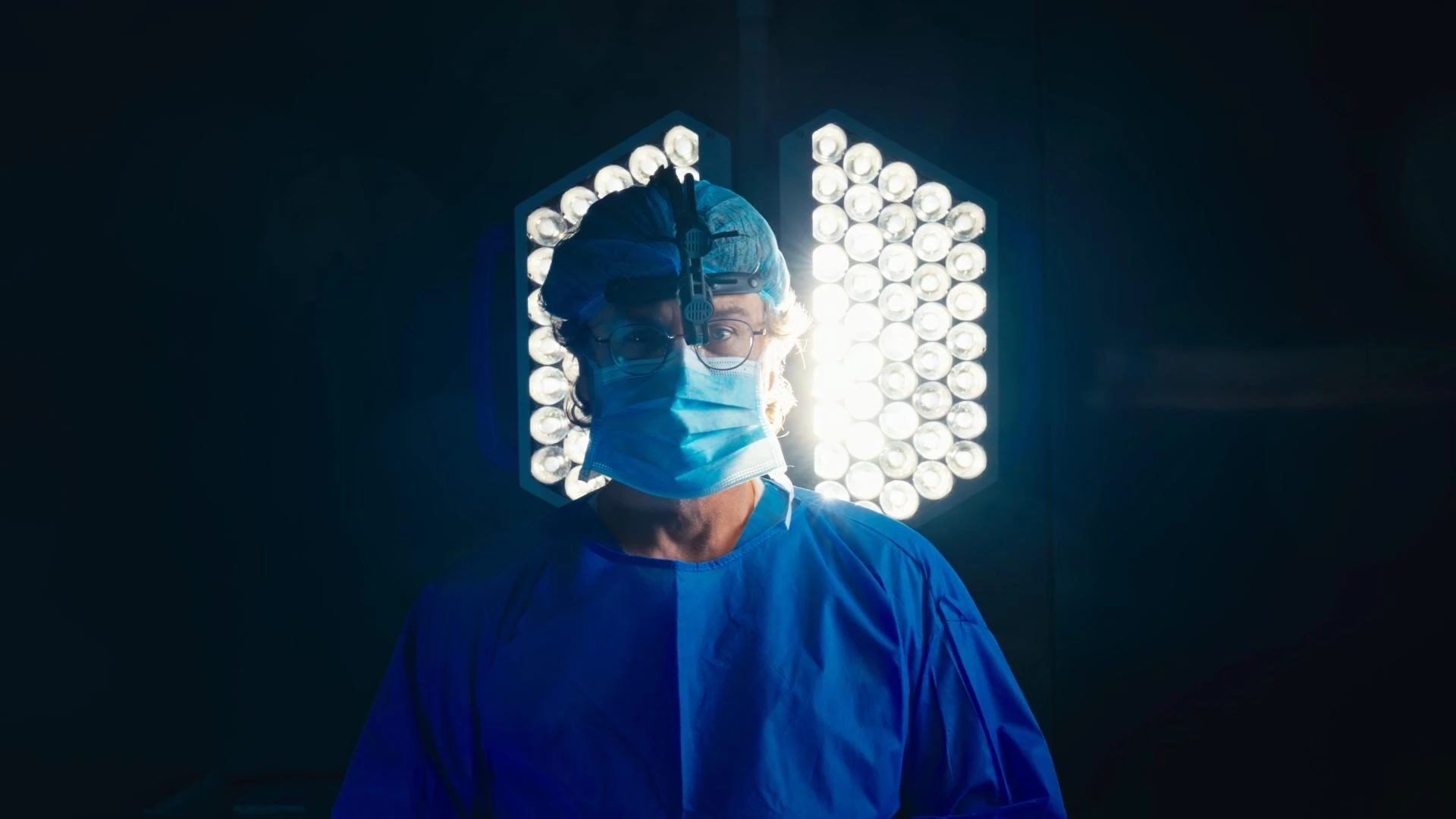 3Q By Dr Firas Hamdan : Endroscopic Forehead, Cheek and Eyebrow lift