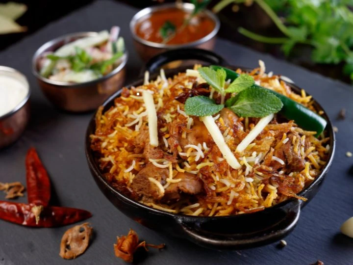 From Tandoori to Biryani: Signature Dishes at Indian Restaurants in Harris Park