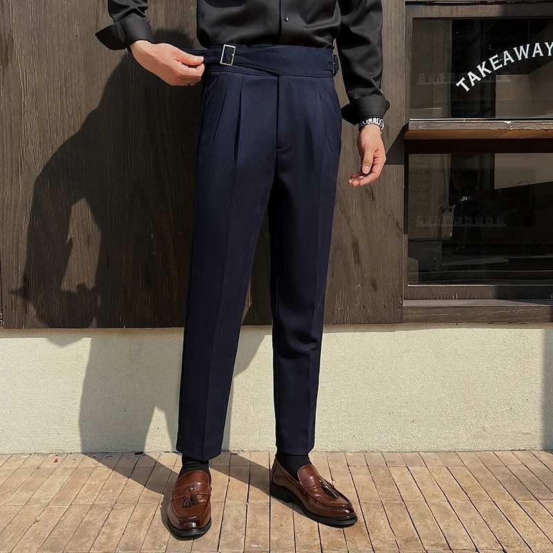 Gurkha Pants in Pakistan: A Stylish Comeback for the Modern Man