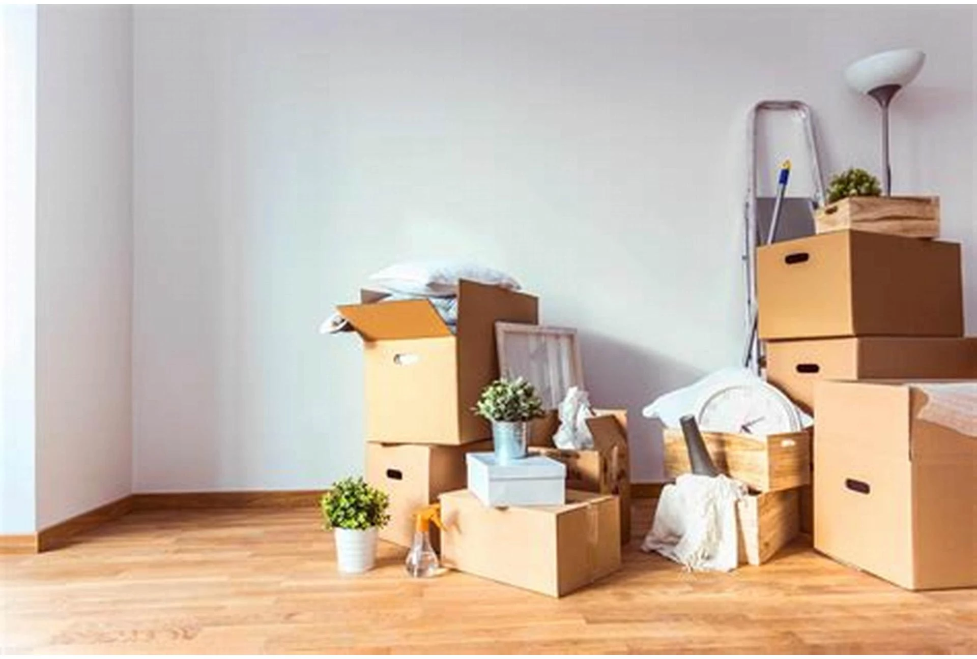 Top Reasons Why Residential Moving Services Make Your Relocation Hassle-Free