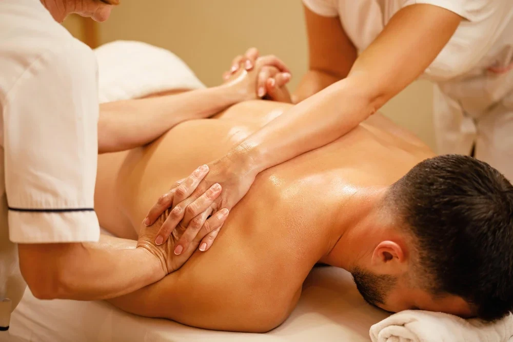 Top 12 Reasons to Book a Deep Tissue Massage in London Today