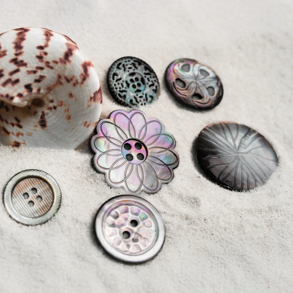 Mother of Pearl Buttons – Vietnambuttons Signature Craft