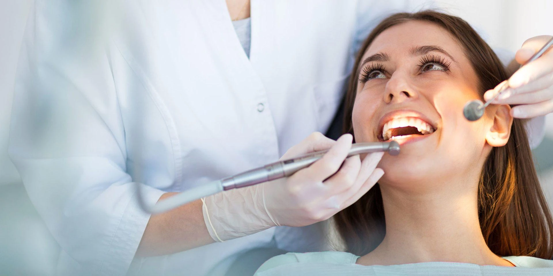 When to See an Emergency Dentist: 5 Signs You Shouldn't Ignore