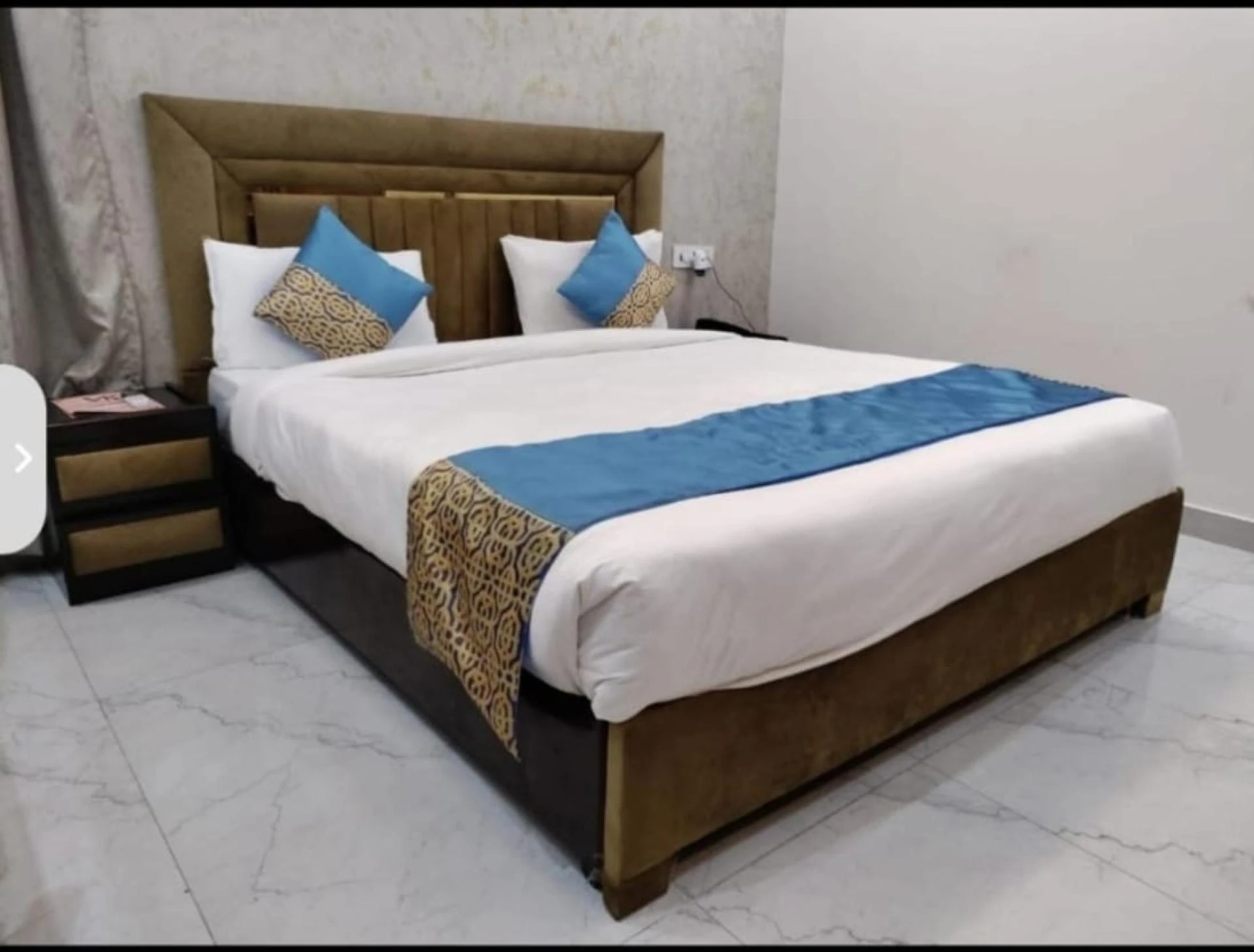 Hotel Near Pathik sports complex greater Noida