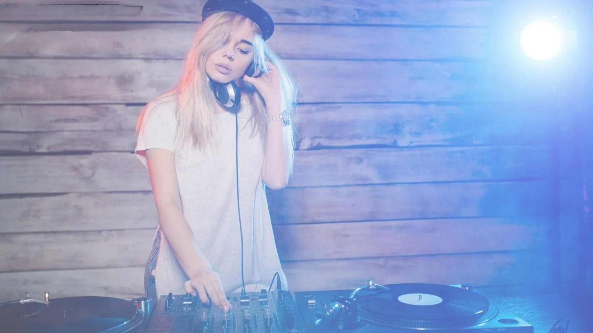 Essex Wedding DJs Know How to Bring the Party – Here’s Why