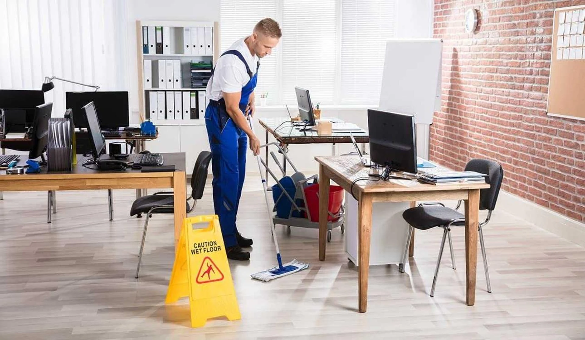 Expert Tips For Choosing The Right Commercial Cleaning Company Houston