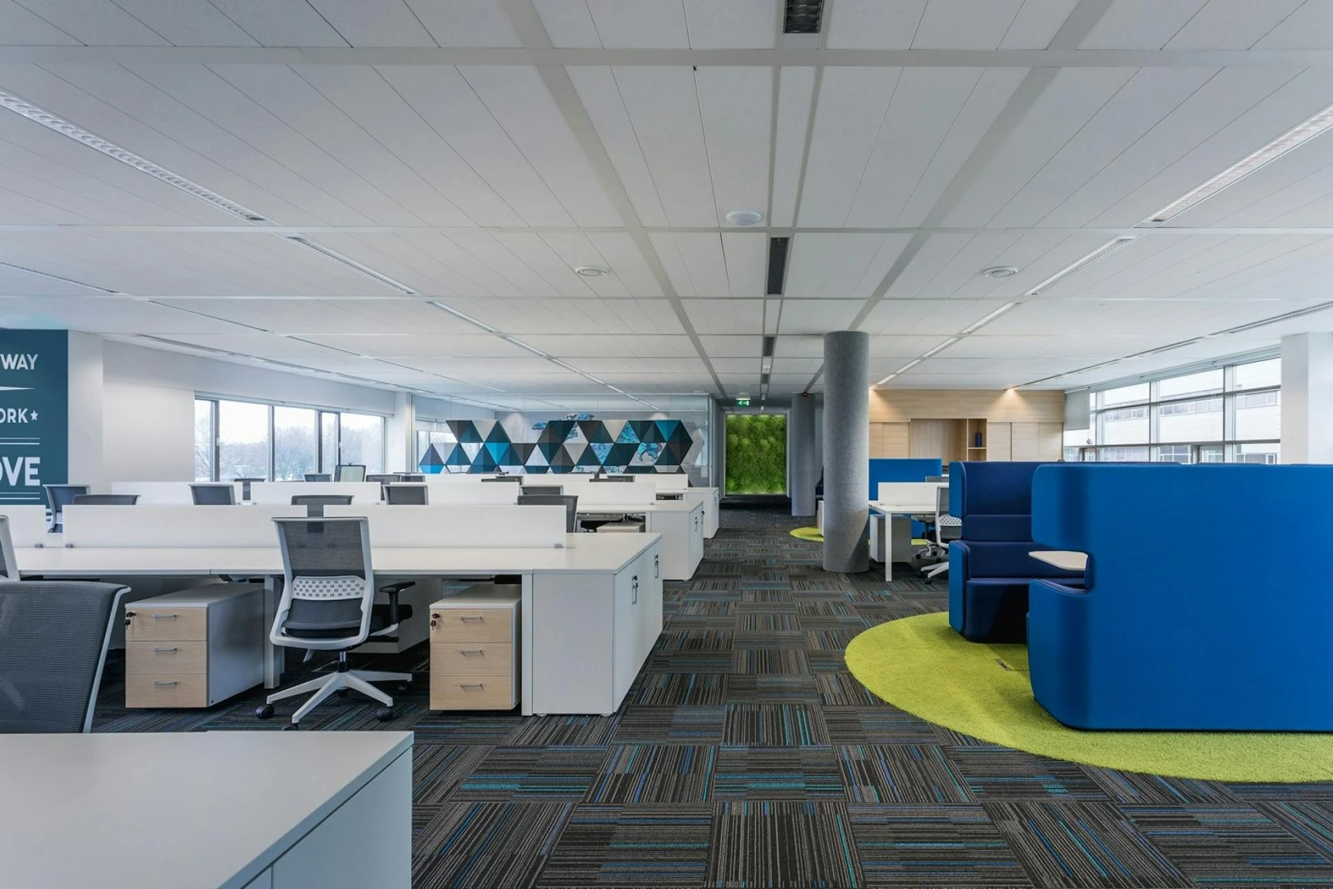 Step-by-Step Guide to Renting an Office for a Day!