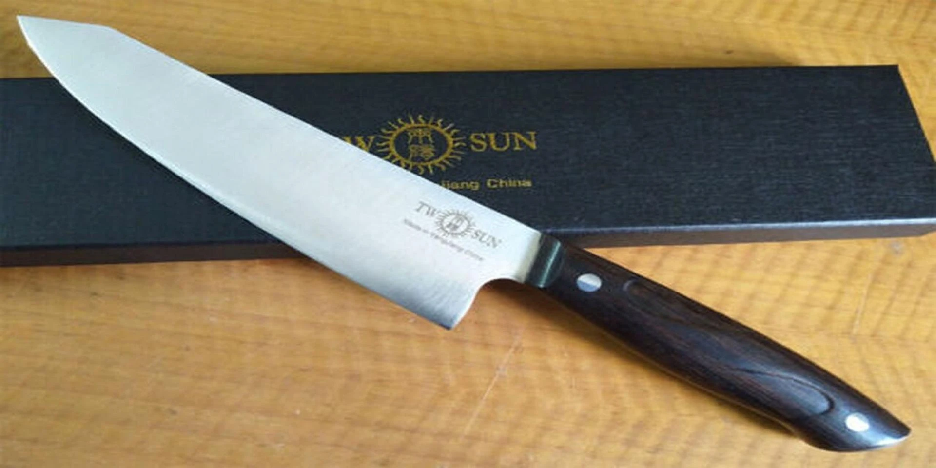 Knife Sheaths: Leather, Nylon-Weave, or Rigid Synthetic Holster?