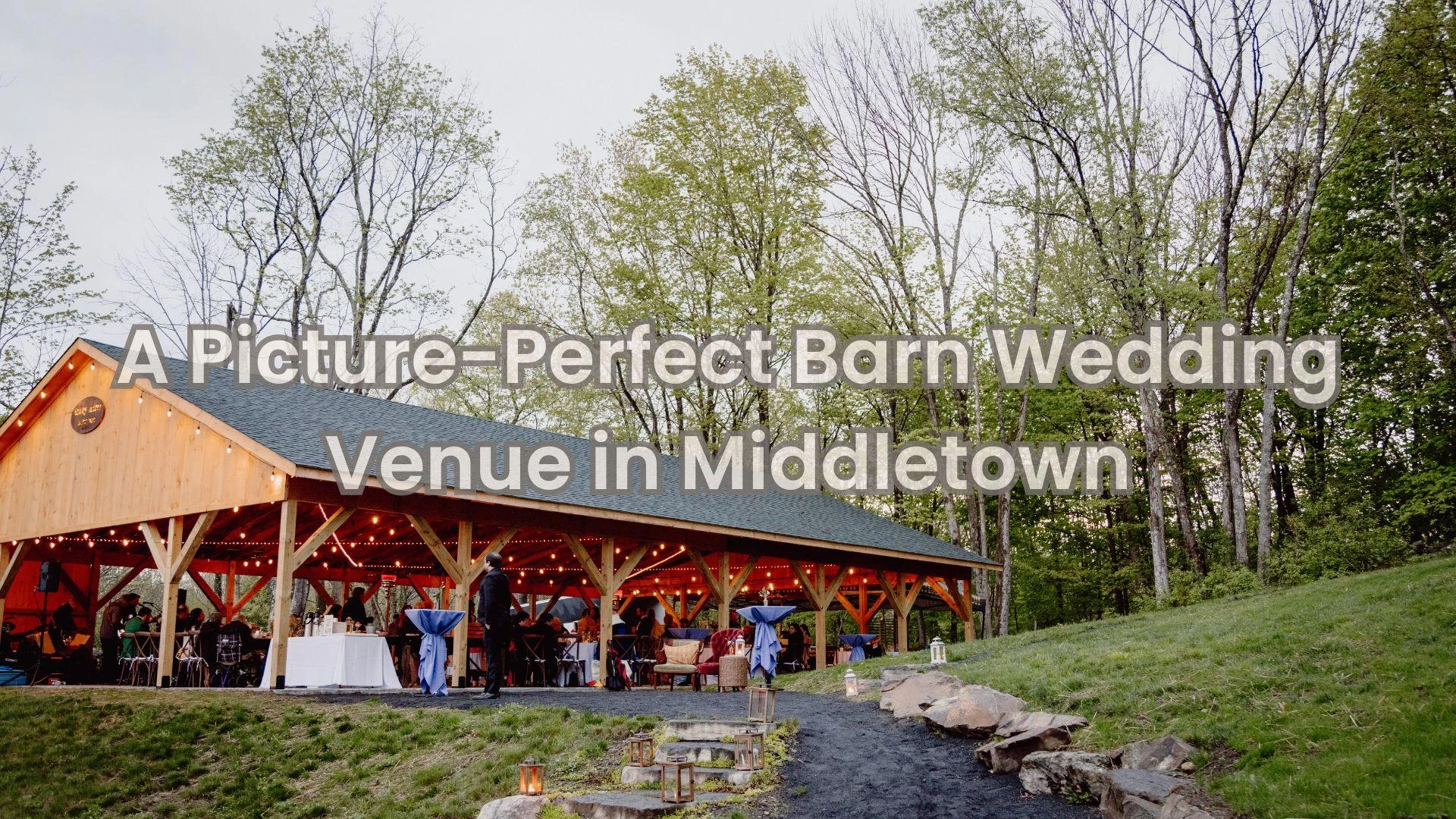 How Barn Wedding Venues in Middletown NY Turn Ordinary Weddings Into Unforgettable Stories