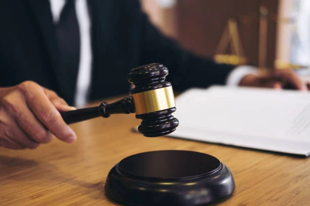 What to Expect When Facing a Court Hearing