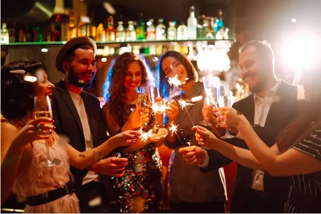 Scottsdale Bachelor & Bachelorette Parties: Ride the Champagne Train to the Best Things to Do in Scottsdale