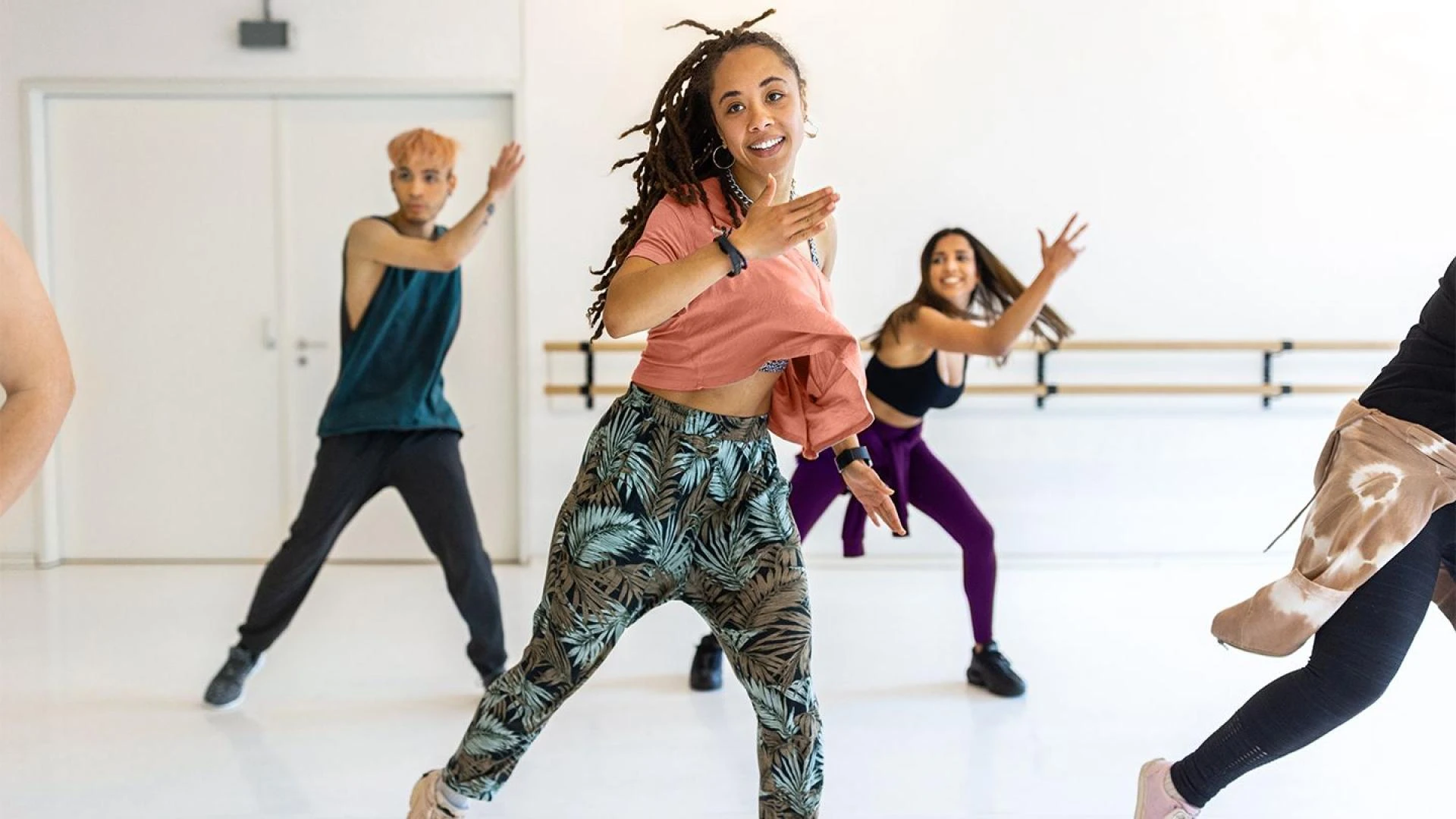 What Makes Hubert Essakow’s Choreography So Captivating in Works Like Tate Britain, Kanaval, and City of Lost Angels?
