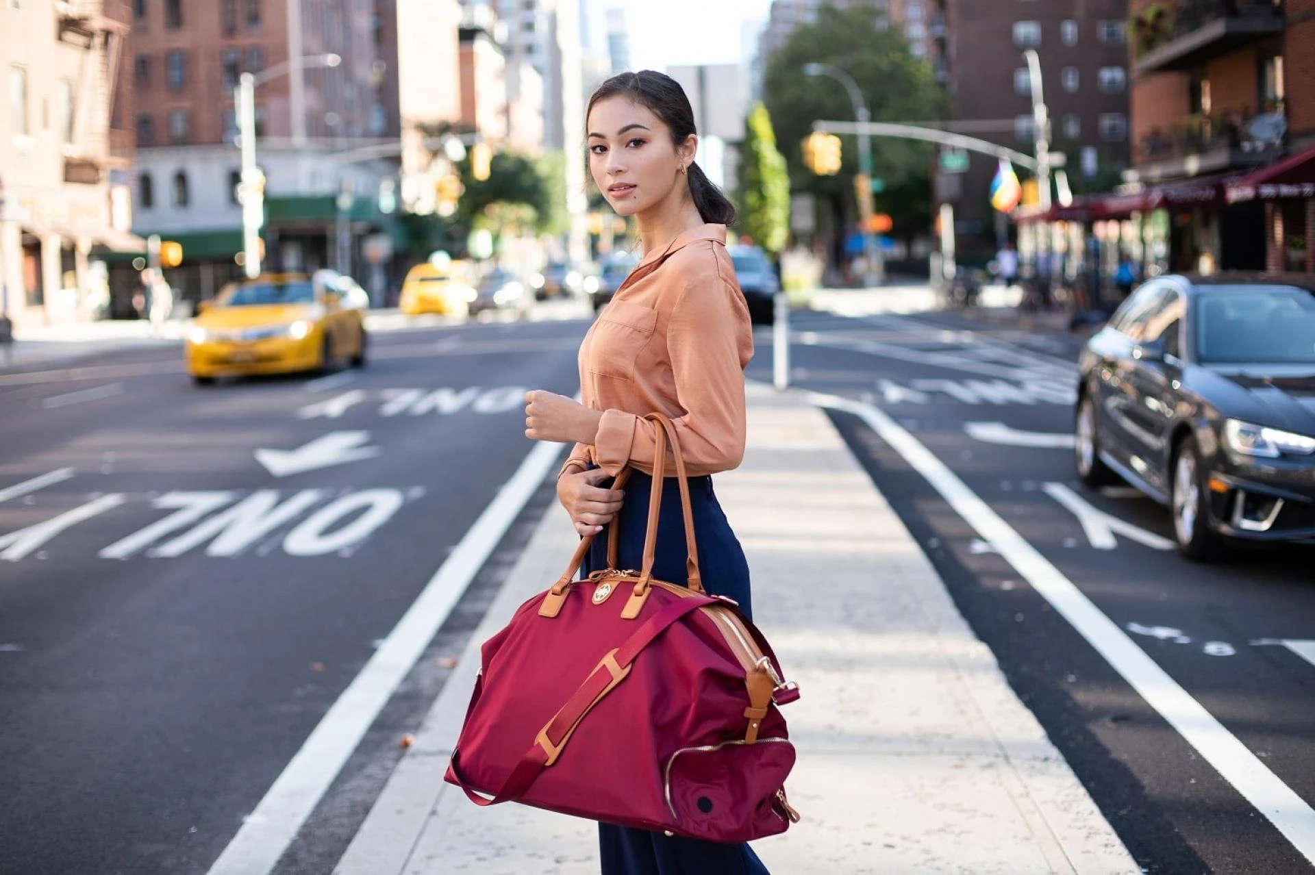 3 Ways to Determine Which Style of Womens Work Bag You Need