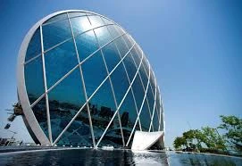 Top Features to Look for in Business Credit Card Processing Services: A Close Look at Paylinkly