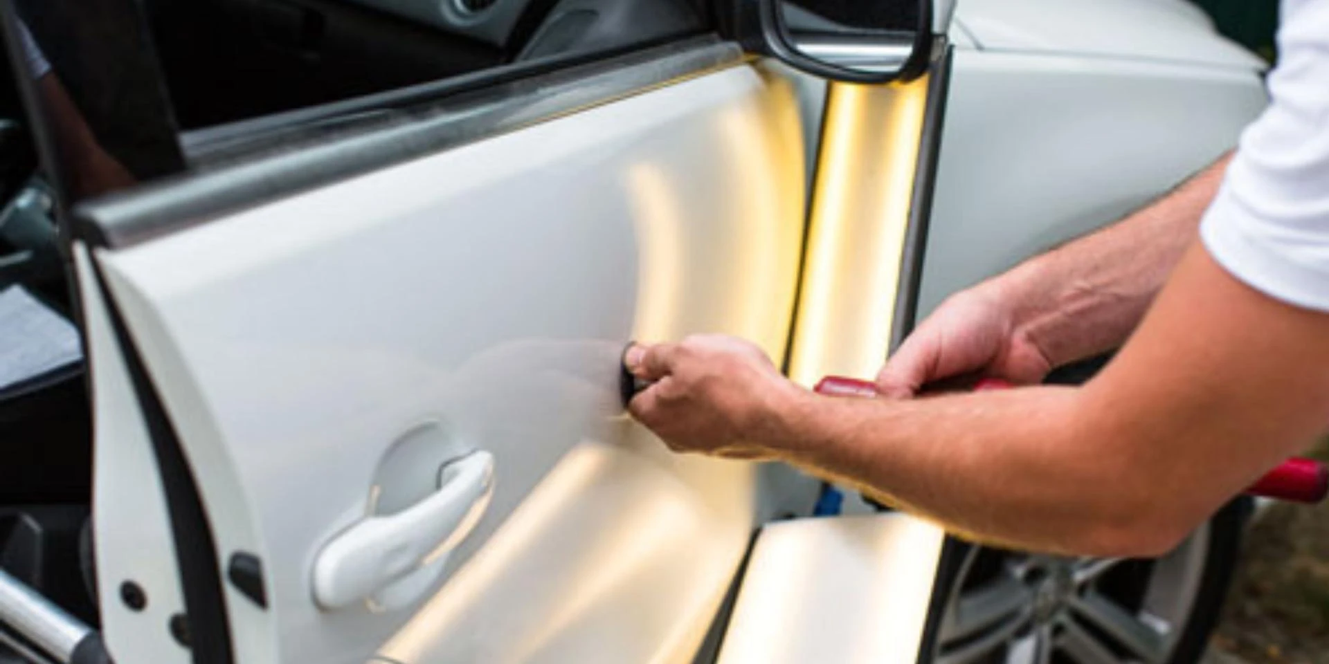 Why do Aluminum Car Body Repairs Demand Advanced Skills?